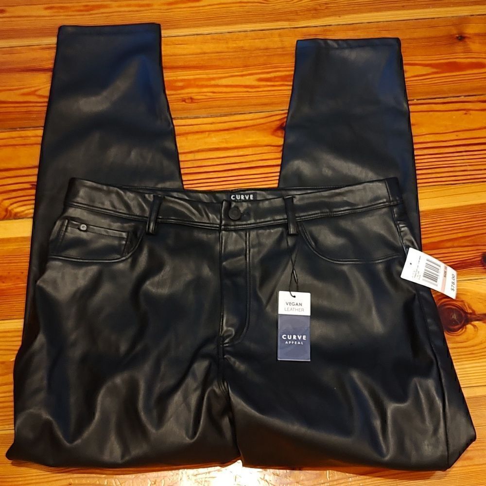 Curve Appeal Black Vegan Leather Pants Size 12 NWT